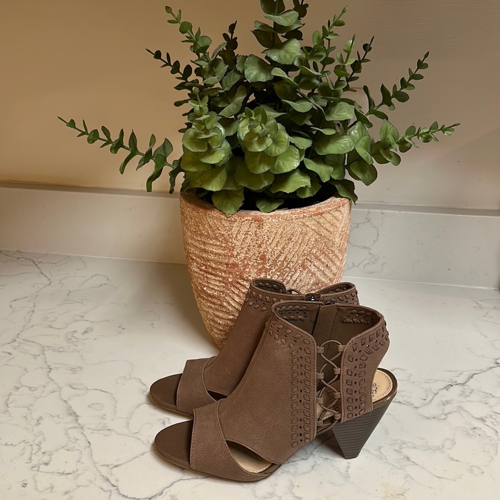 Brand new Vince Camino booties. Size 8